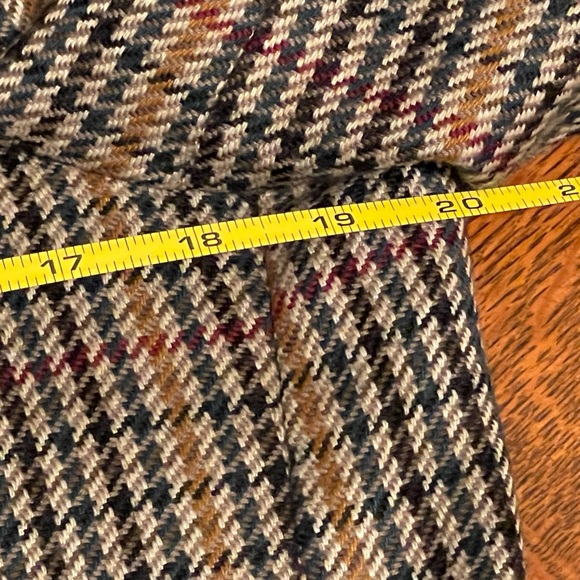 Vintage Plaid Wool Blazer - Picture 7 of 7